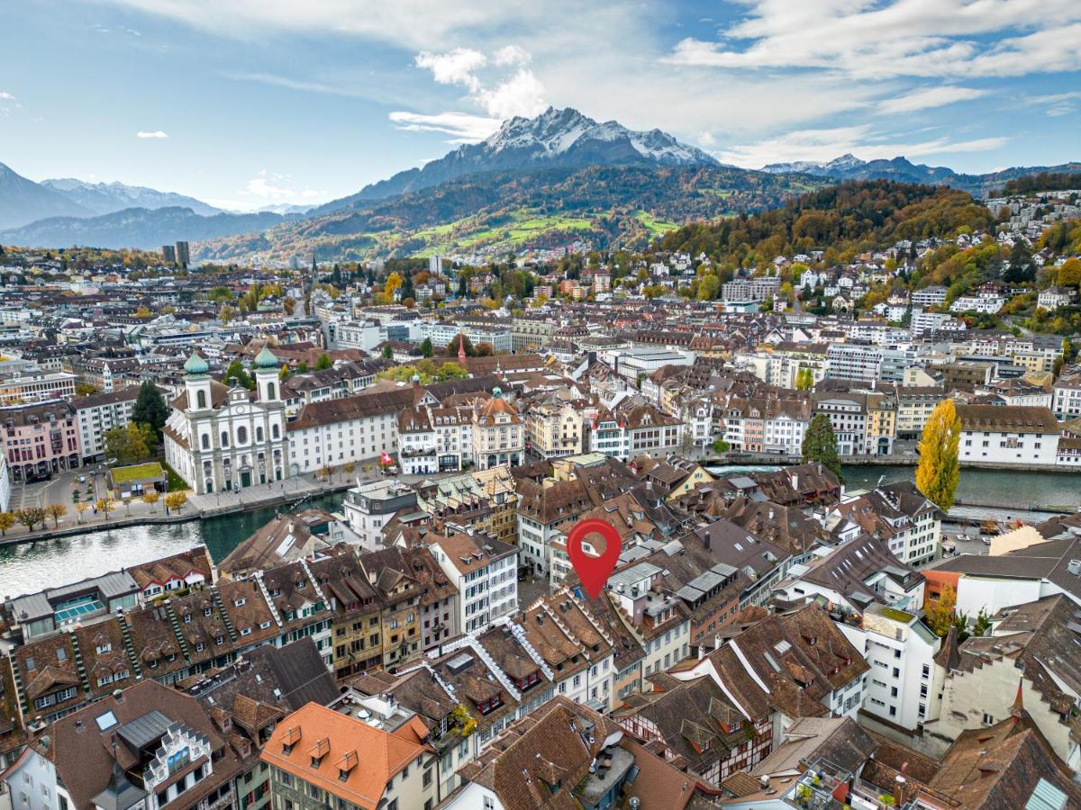 A&Y Oldtown Penthouse Loft Luzern Apartamento Exterior foto